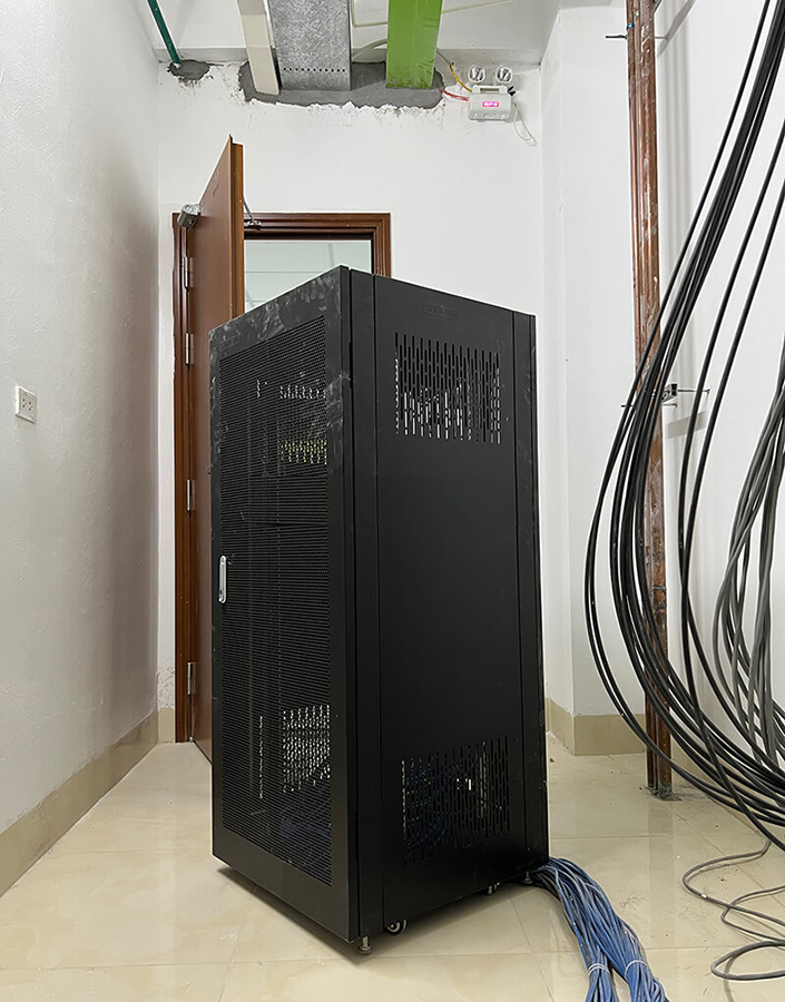 Lắp đặt Tủ Rack 27U D600