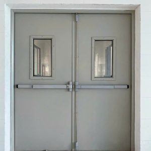 Ưu điểm của cửa chống cháy có ô kính